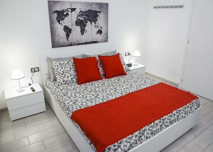 A Due Passi Dalla Lanterna Apartment